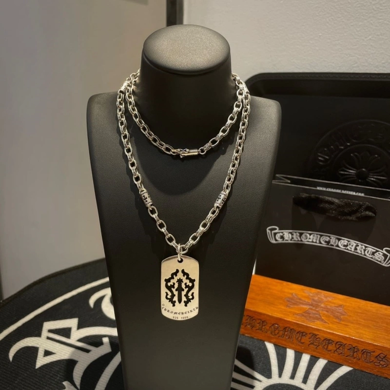 Flexible Chrxmx Hxxrts Necklaces 299604