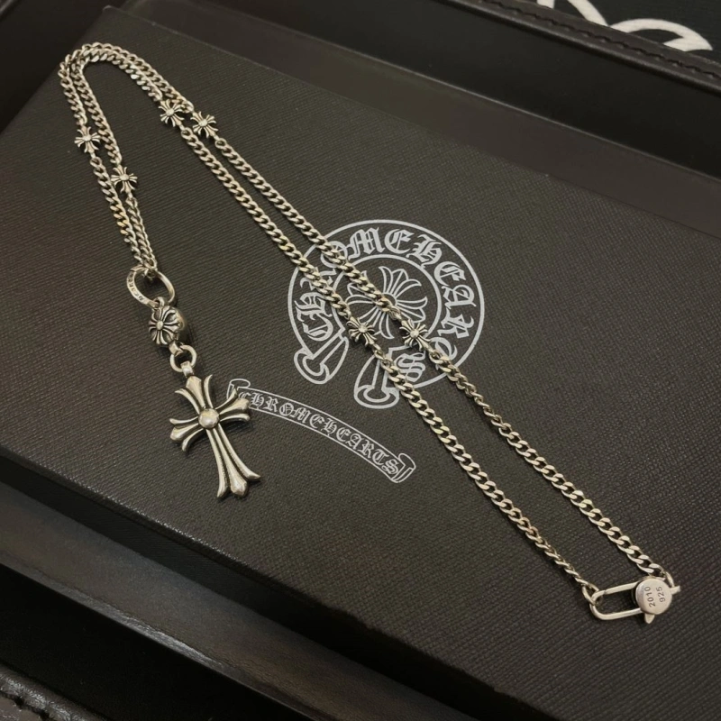 Sleek Chrxmx Hxxrts Necklaces 299602