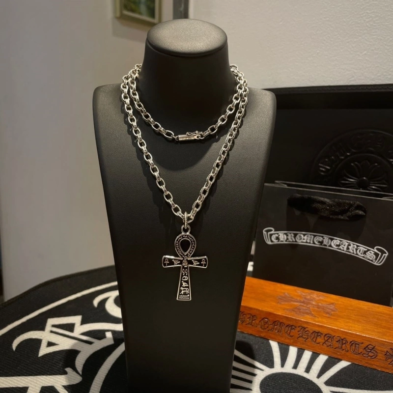 DailyWear Chrxmx Hxxrts Necklaces 299590