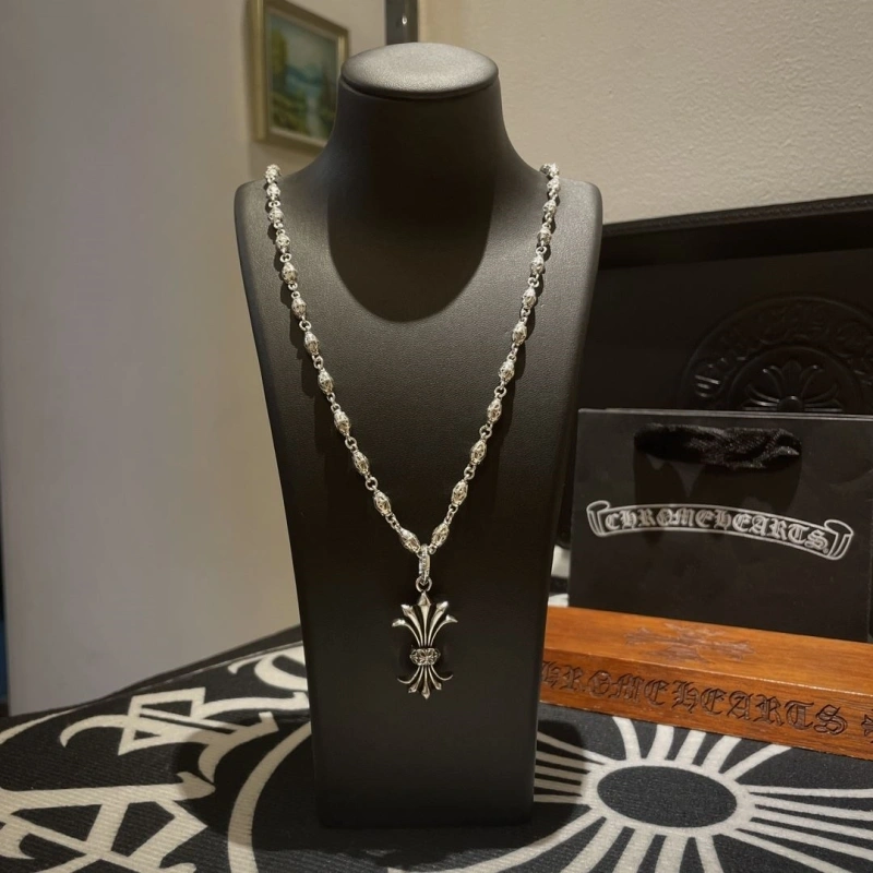 Chrxmx Hxxrts Necklaces Unique 299586