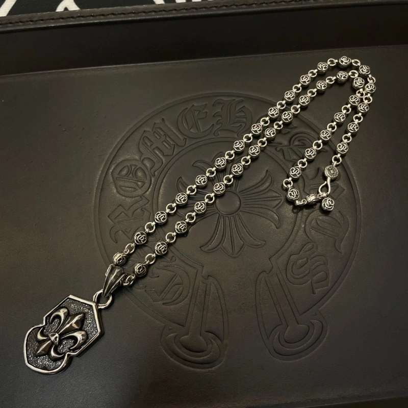 Versatile Chrxmx Hxxrts Necklaces 299601