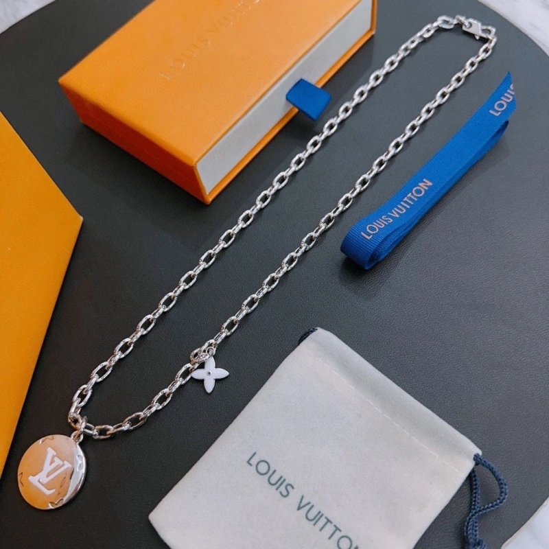LX Necklaces Durable 310717