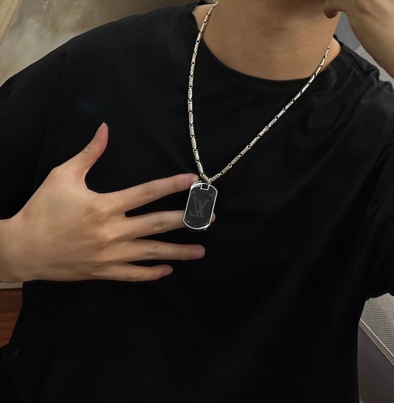Comfortable LX Necklaces 310714