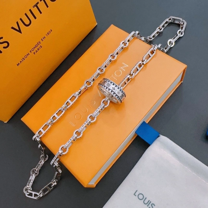 LX Necklaces Sophisticated 310711