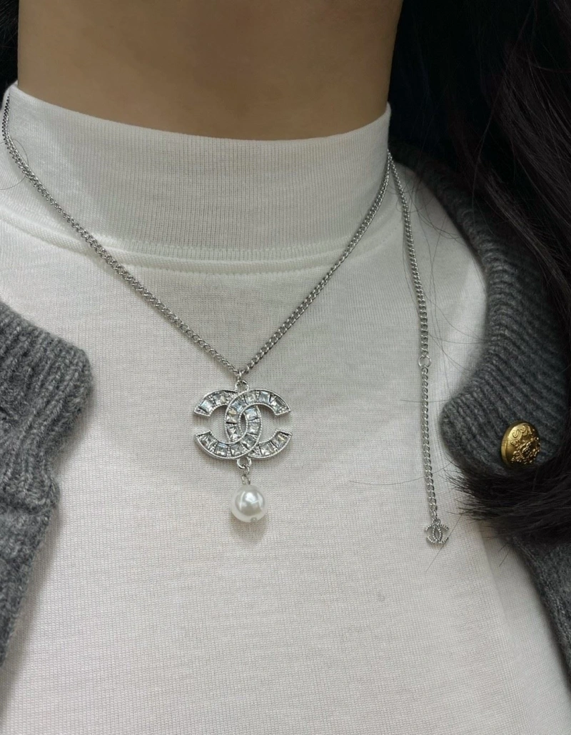 Modern Chxnxl Necklaces 288202