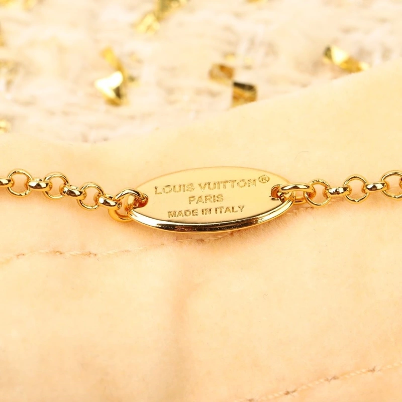 LX Necklaces EyeCatching 310697