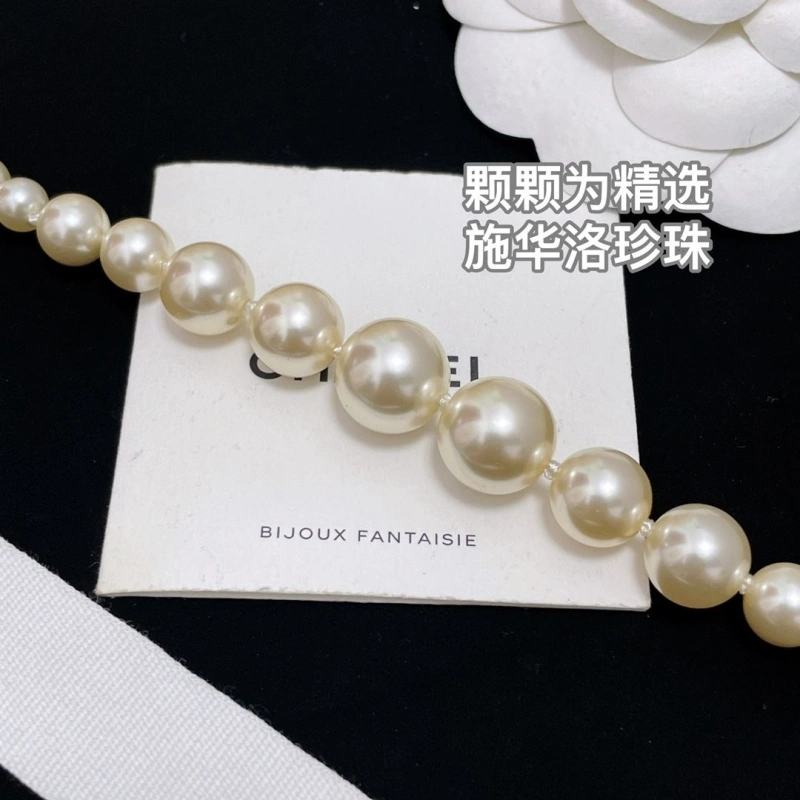 Bright Chxnxl Bracelets 289404