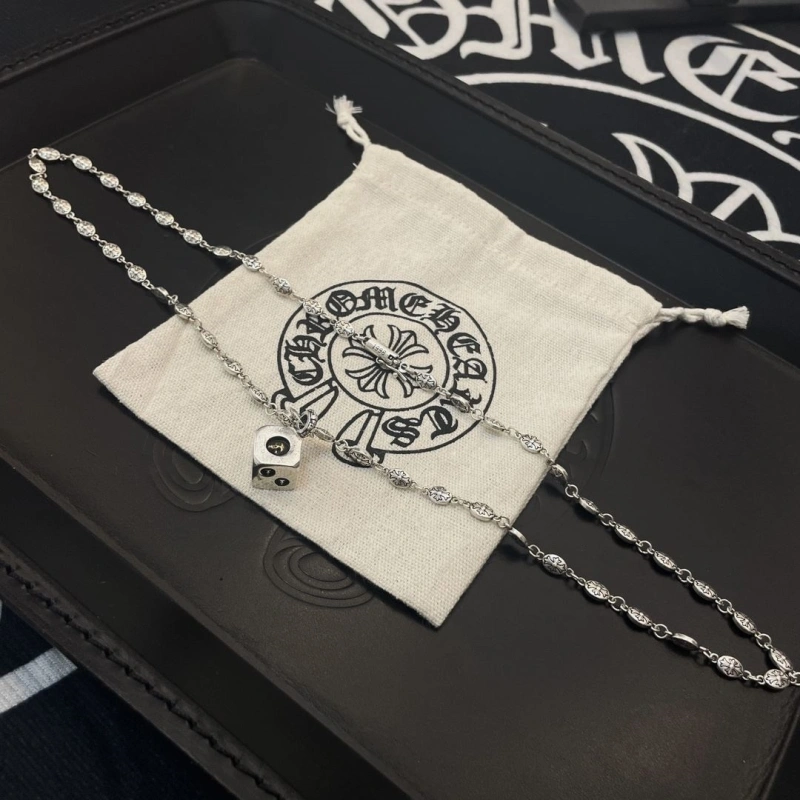 Unique Chrxmx Hxxrts Necklaces 299577