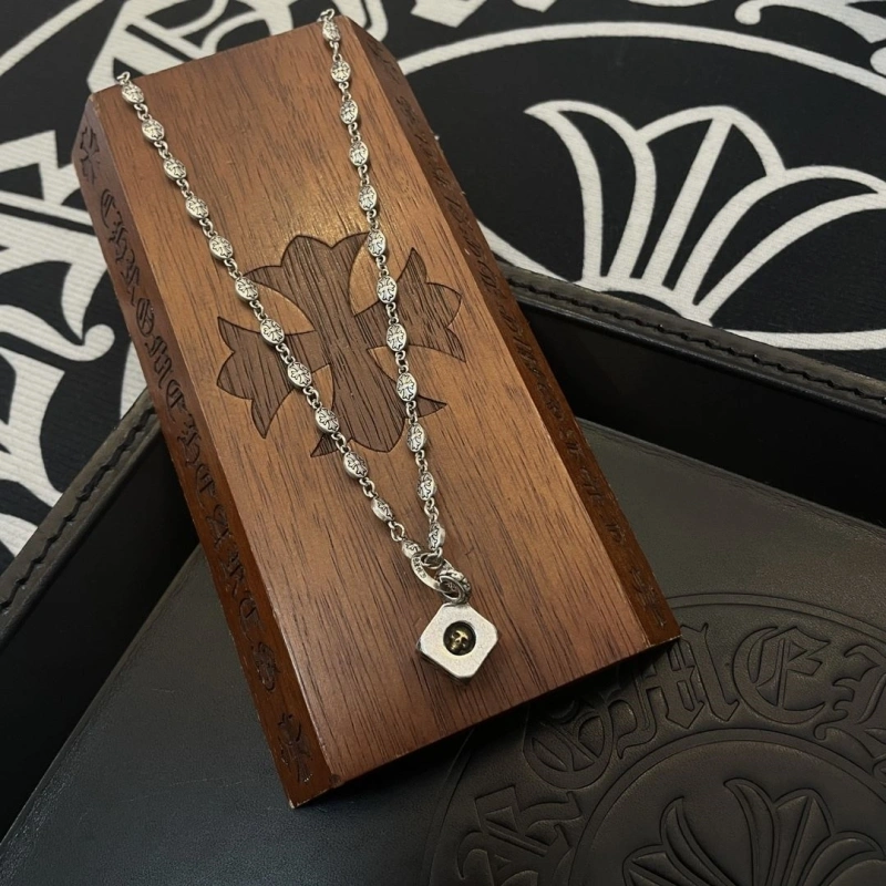 Unique Chrxmx Hxxrts Necklaces 299577