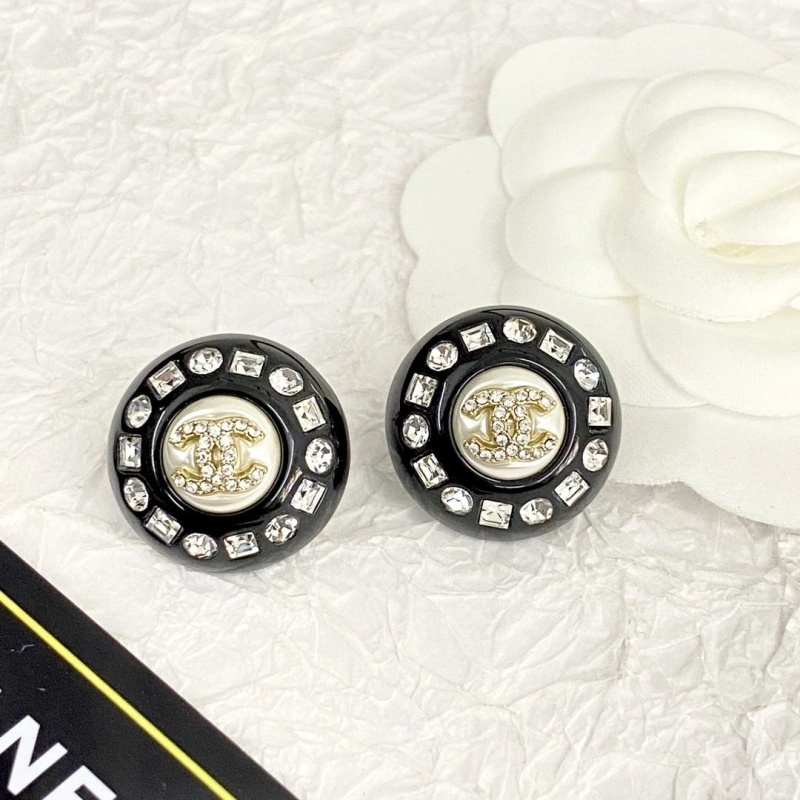 Resilient Chxnxl Earrings 288860