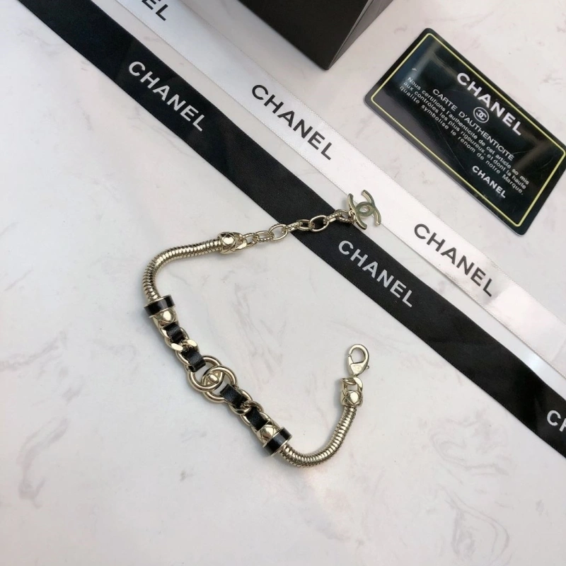 Bright Chxnxl Bracelets 289403