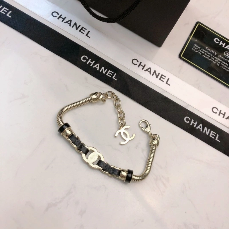 Bright Chxnxl Bracelets 289403