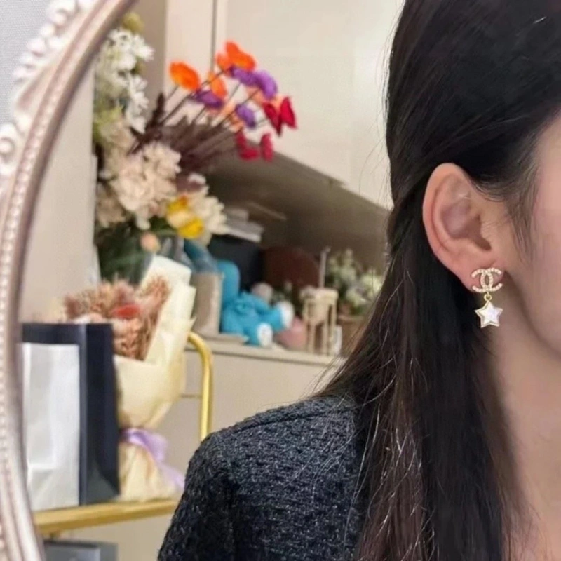 Fashionable Chxnxl Earrings 288850