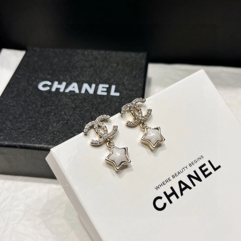 Fashionable Chxnxl Earrings 288850