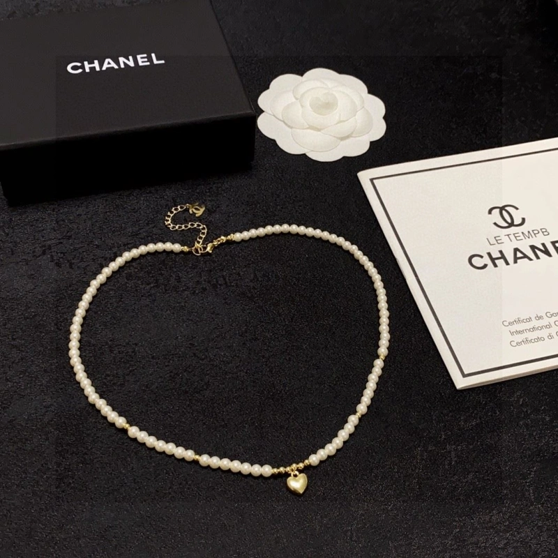 EyeCatching Chxnxl Necklaces 288192