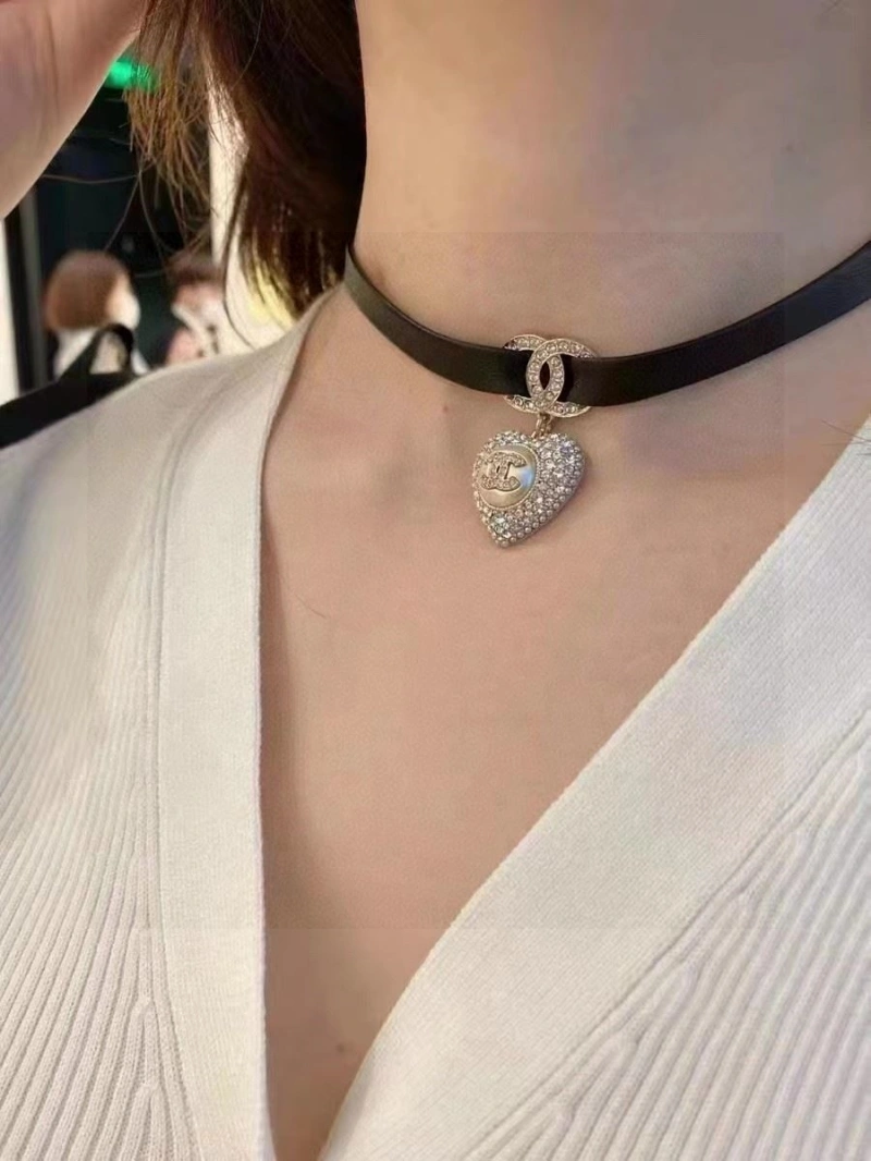 Chxnxl Necklaces Refined 288190