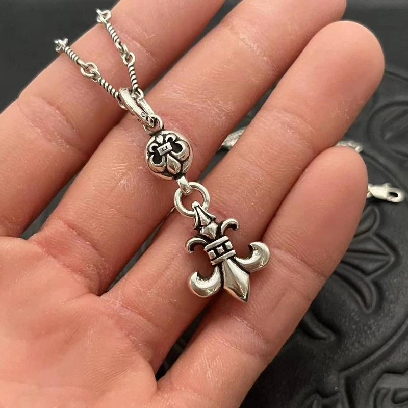 Fashionable Chrxmx Hxxrts Necklaces 299575