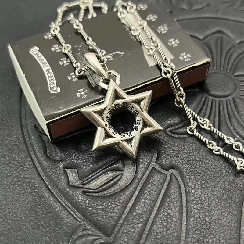Chrxmx Hxxrts Necklaces Affordable 299576