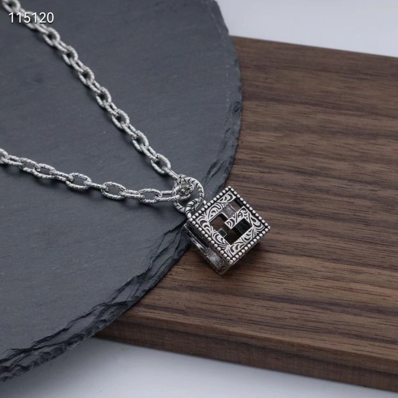 Sleek Gxccx Necklaces 305007