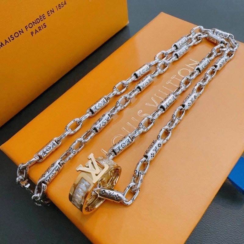 Durable LX Necklaces 310691