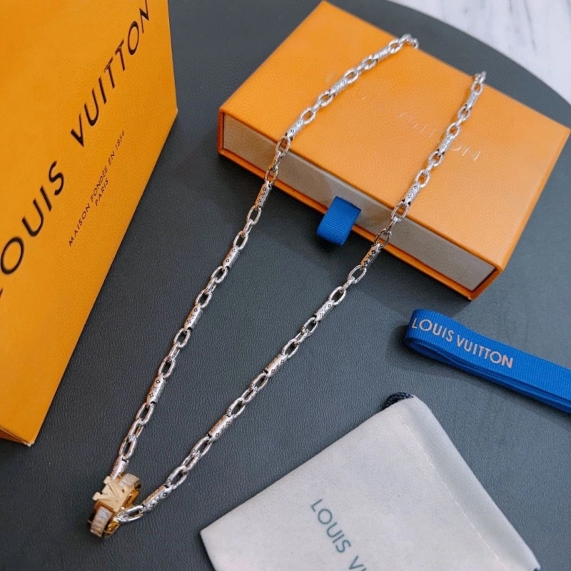 Durable LX Necklaces 310691