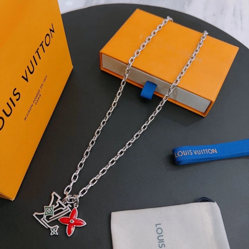 Practical LX Necklaces 310682
