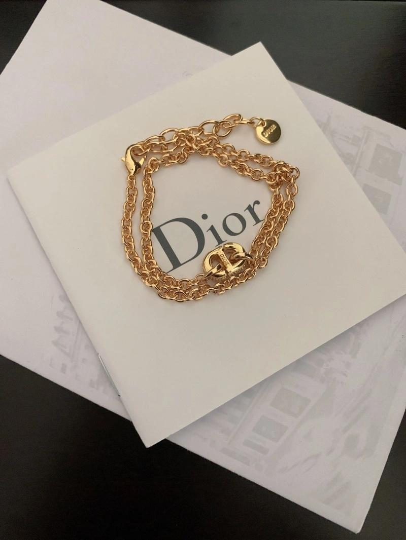 Bold Christian Dxxr Necklaces 294716