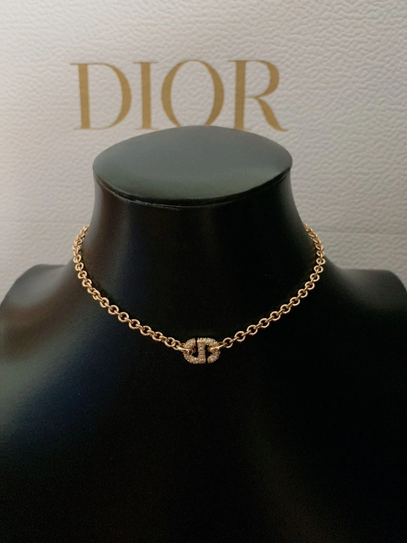 Bold Christian Dxxr Necklaces 294716
