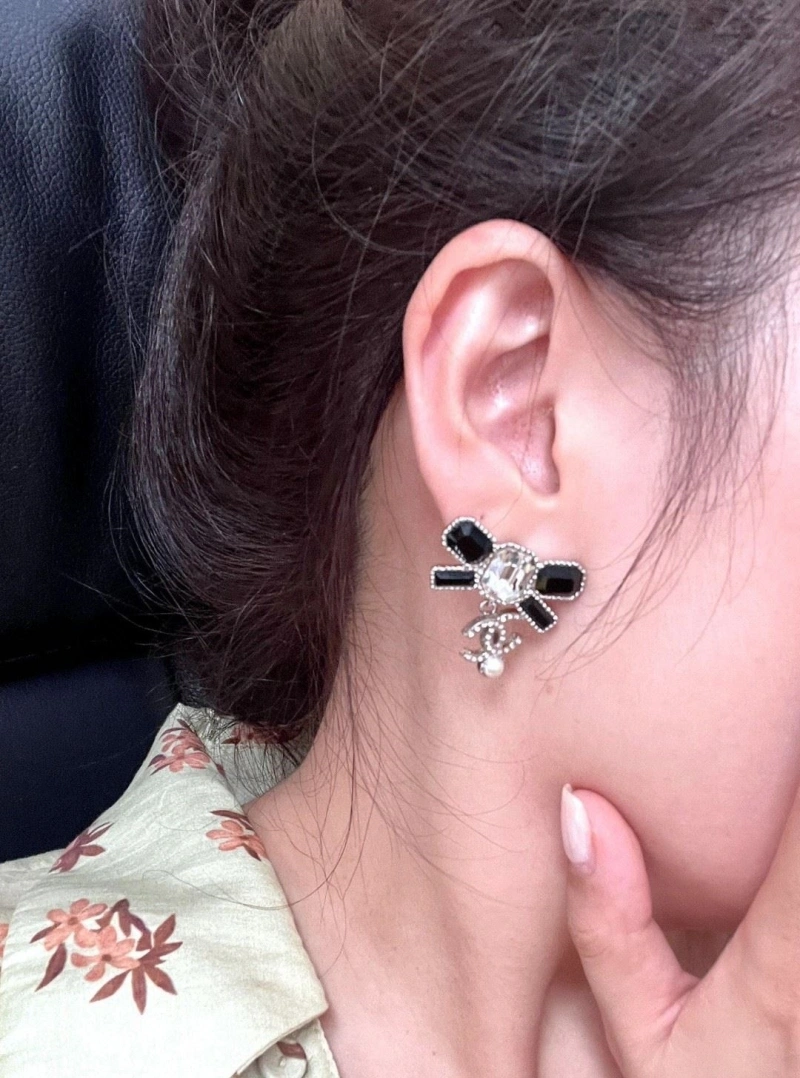 Comfortable Chxnxl Earrings 288839