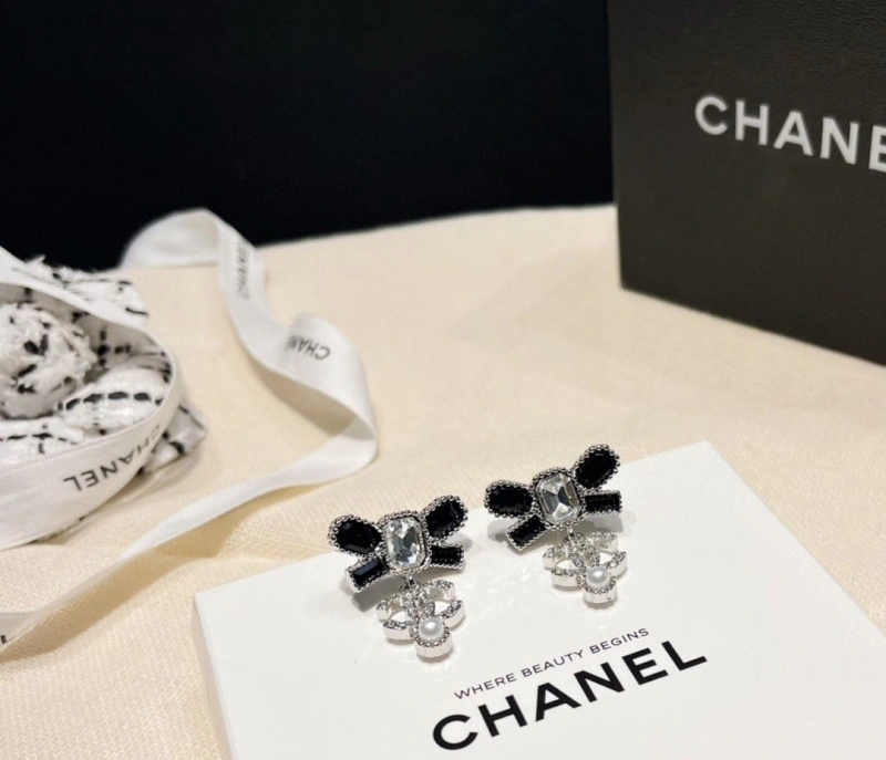 Comfortable Chxnxl Earrings 288839
