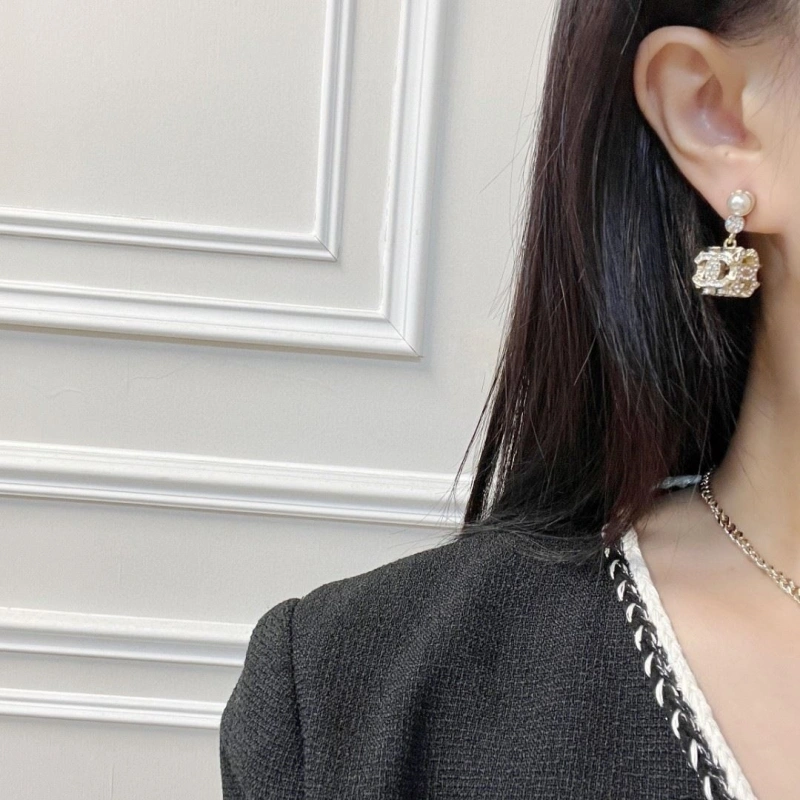 Chxnxl Earrings Compact 288833