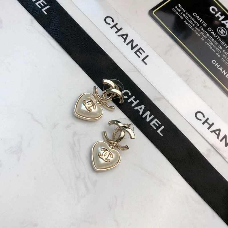 Efficient Chxnxl Earrings 288829