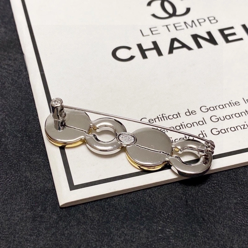 Breathable Chxnxl Brooches 289260