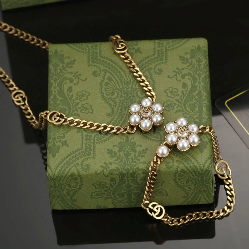 Gxccx Necklaces Stylish 305003