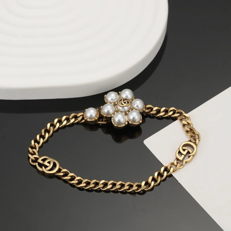 Gxccx Necklaces Stylish 305003