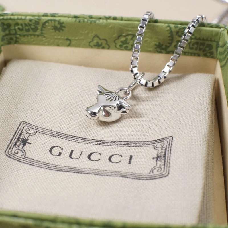 Sophisticated Gxccx Necklaces 305004