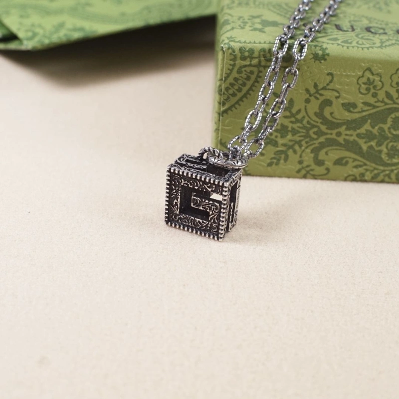 Gxccx Necklaces Modern 304995