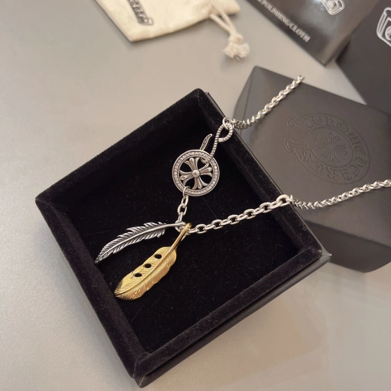Bright Chrxmx Hxxrts Necklaces 299558