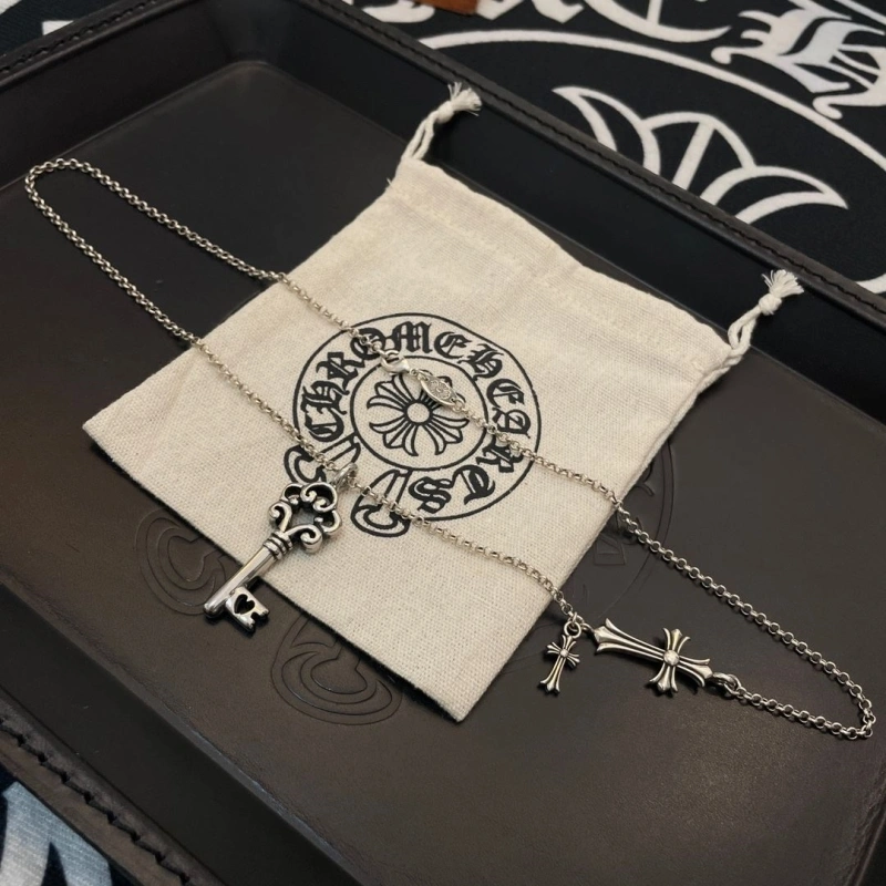 Fashionable Chrxmx Hxxrts Necklaces 299556