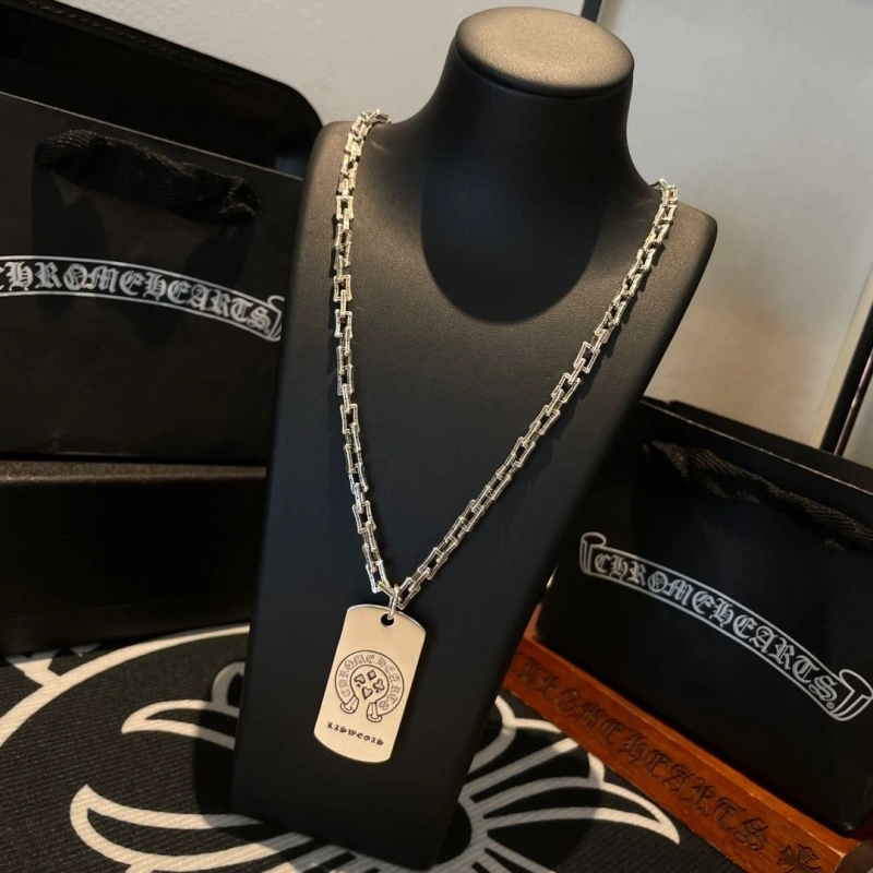 Functional Chrxmx Hxxrts Necklaces 299562