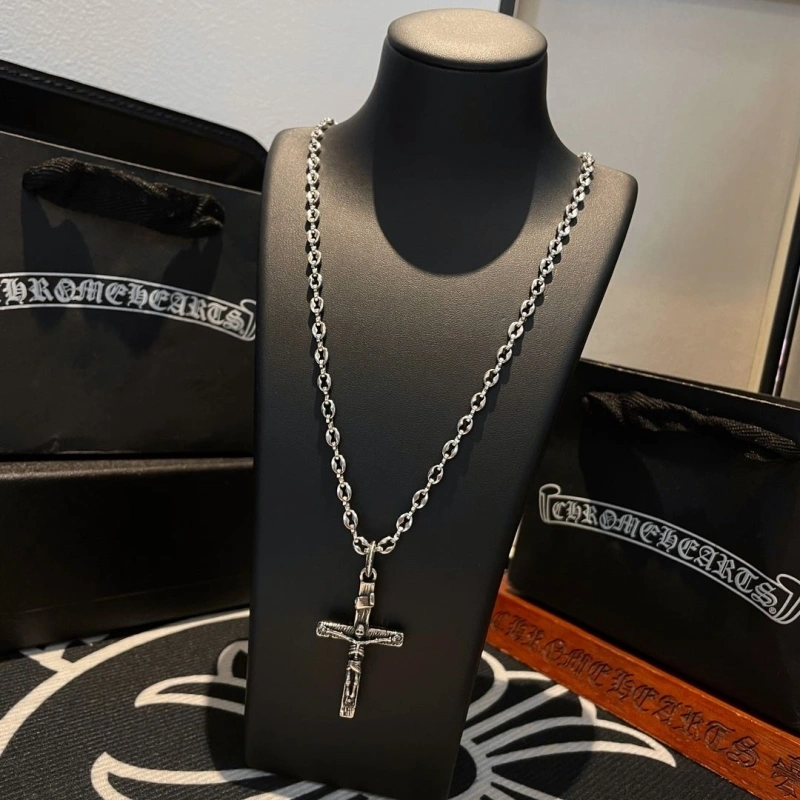 Chrxmx Hxxrts Necklaces Durable 299564