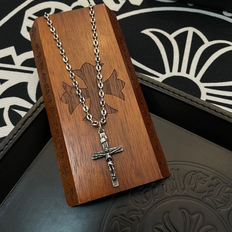 Chrxmx Hxxrts Necklaces Durable 299564