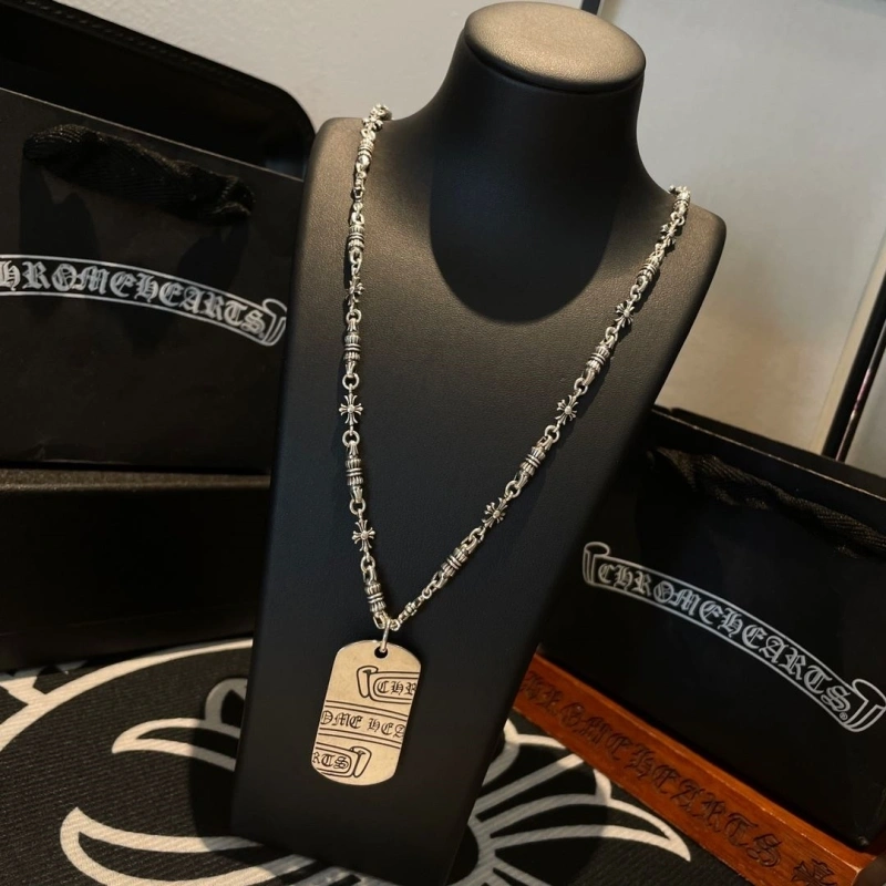 Comfortable Chrxmx Hxxrts Necklaces 299553
