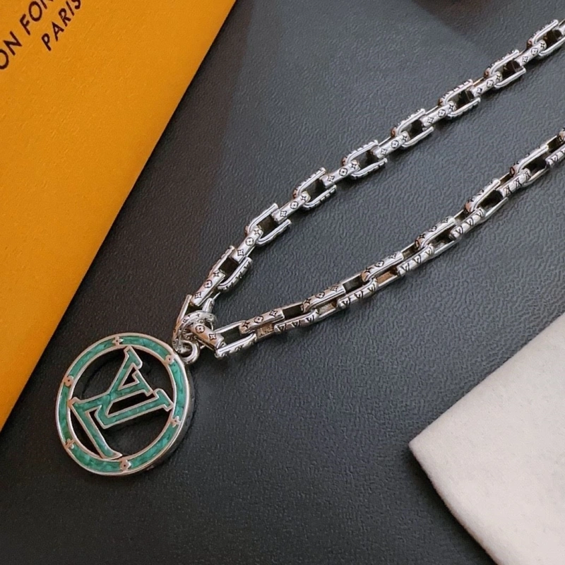 Fashionable LX Necklaces 310678
