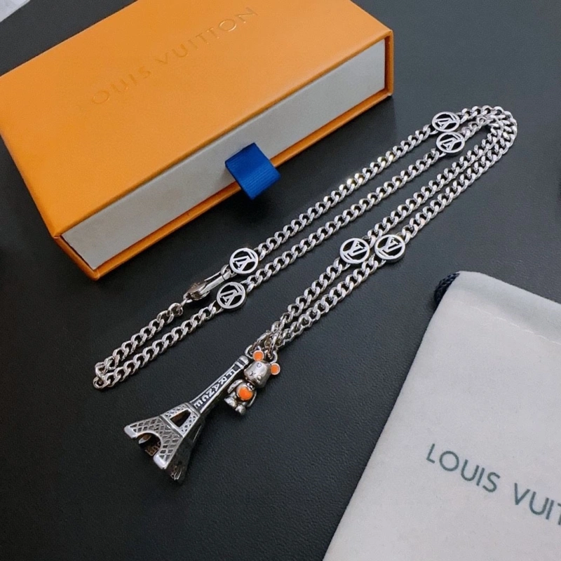 Affordable LX Necklaces 310653