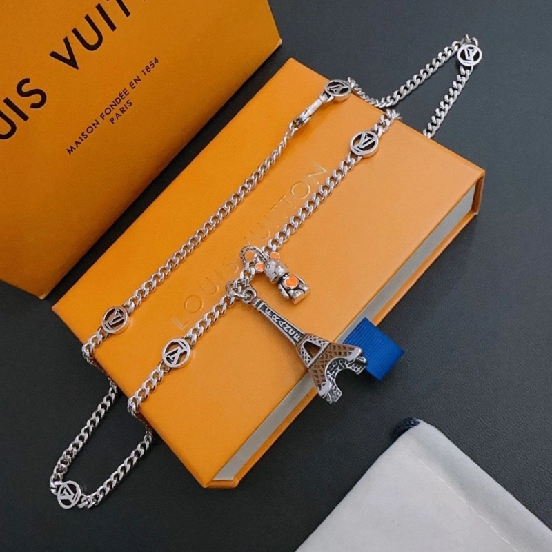 Affordable LX Necklaces 310653