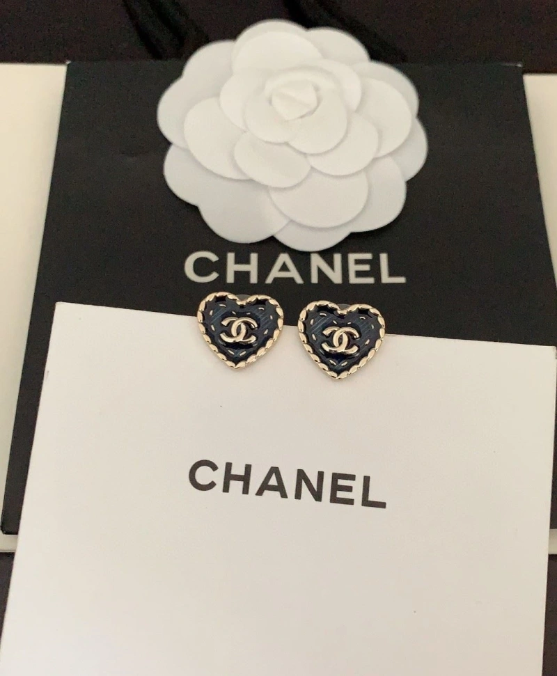 Functional Chxnxl Earrings 288813
