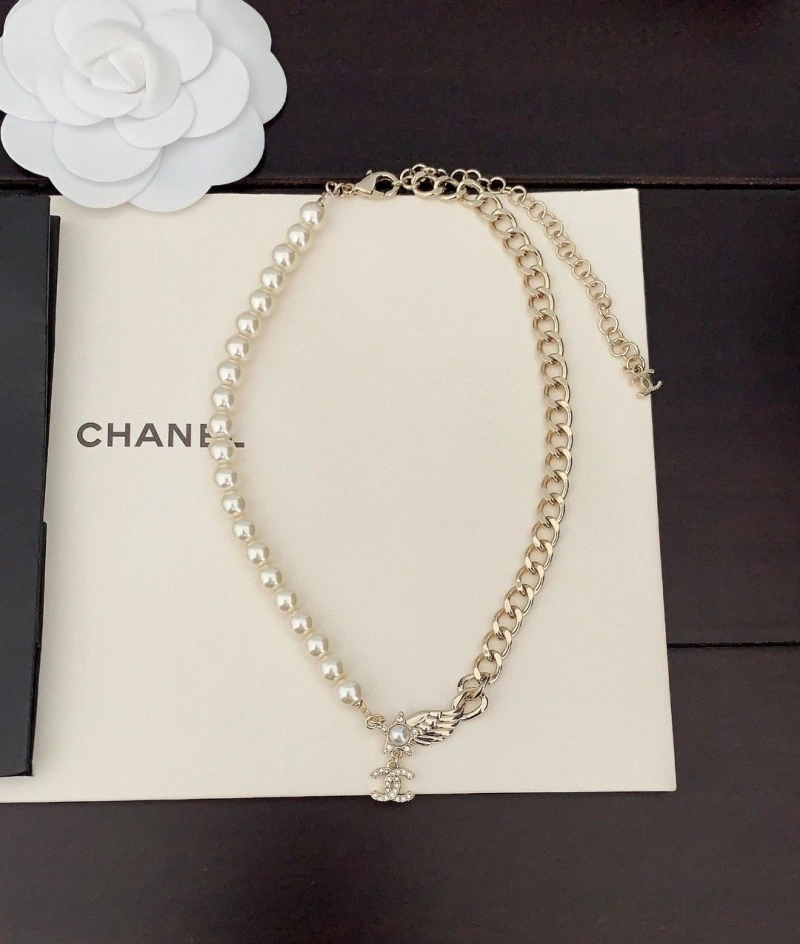 HighQuality Chxnxl Necklaces 288177