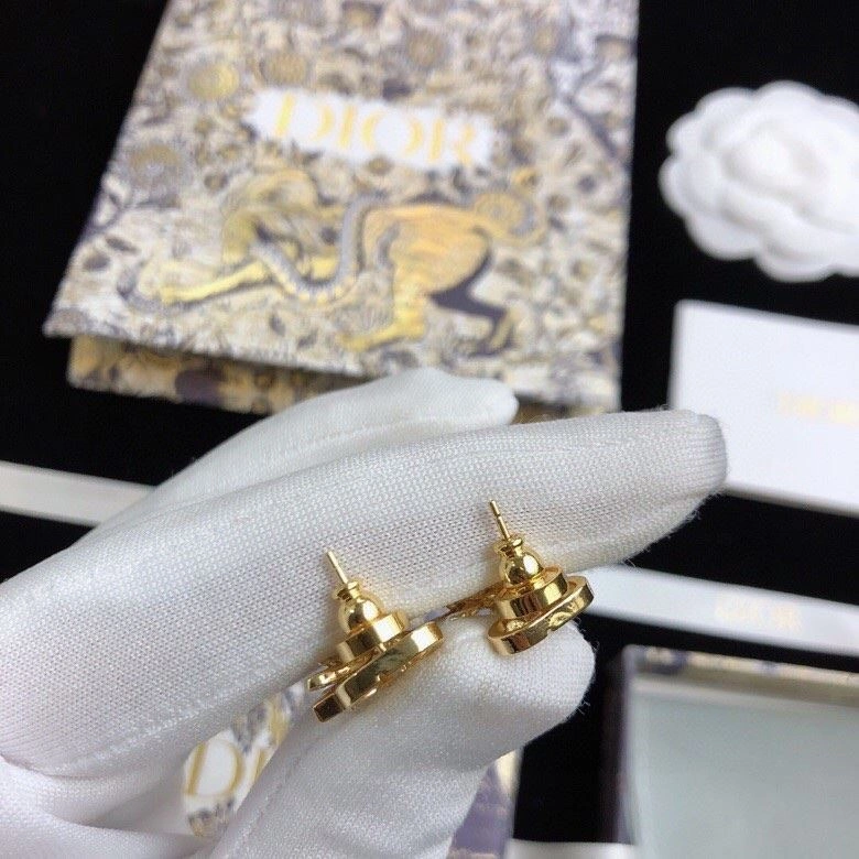 Comfortable Christian Dxxr Earrings 294838