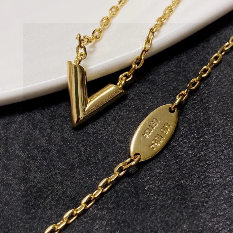 Resilient LX Necklaces 310652